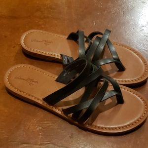 Sandals size 8